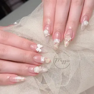 ネイル Maggie Nail🦩のネイルデザイン