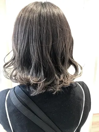 ミディアム カラー 島袋 ナオユキのヘアスタイル