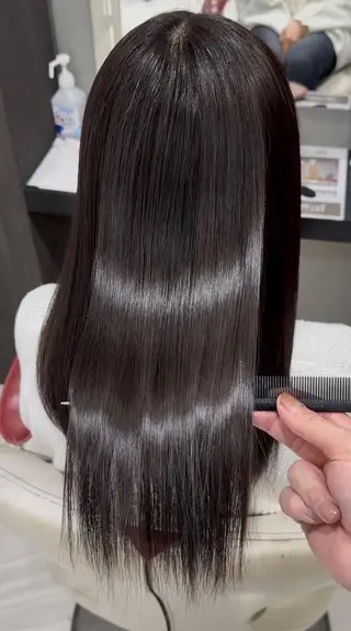 ロング 大川 有香のヘアスタイル