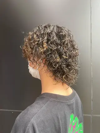 カラー パーマ メンズ 【柏メンズパーマ職人 】店長　KAZUMAのヘアスタイル