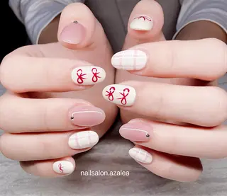 ネイル R inのネイルデザイン