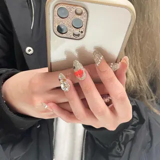 ネイル 吉村 優子のネイルデザイン