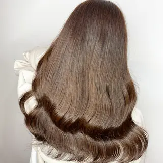 ロング カラー TACE RIKUのヘアスタイル