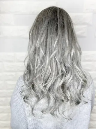 セミロング カラー ヘアアレンジ 次世代シールエクステ 錦糸町 小泉 朋之のヘアスタイル