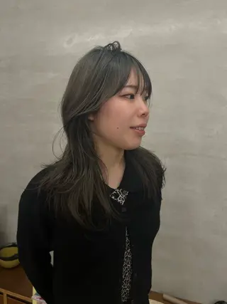 ロング サカモト ナオミのヘアスタイル