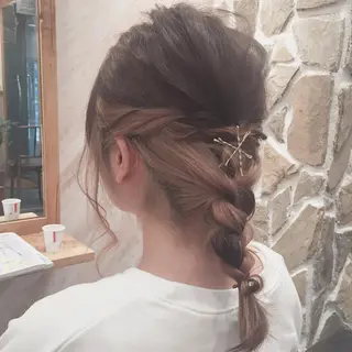 ミディアム セミロング カラー ヘアアレンジ ASAMI アサミのヘアスタイル