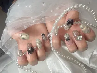 bijou nails 蓮のネイルデザイン