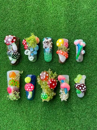 ネイル 小宇宙所属・小宇宙 近鉄今里徒歩5分🧬のネイルデザイン