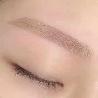 アイブロウ 🩵LEDエクパ韓ド ルEYE🩵YUKAのマツエク・マツパデザイン