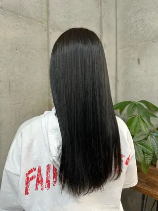ロング 田本 雛のヘアスタイル