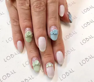 ネイル LOBAL(ロバル) ネイルのネイルデザイン