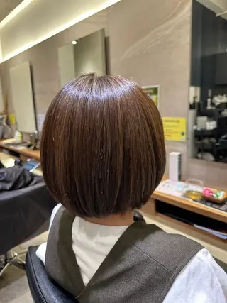 ショート カラー hum立川 水野由香のヘアスタイル