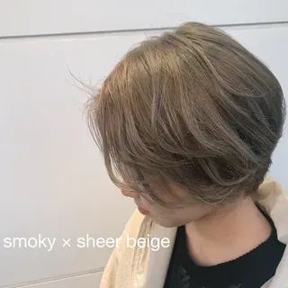 ショート カラー RINA🧤 デザインとボブのヘアスタイル