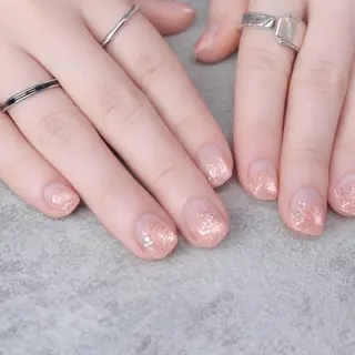 ネイル 🦋うるちゅるネイル 🦋🫧MAI🫧のネイルデザイン