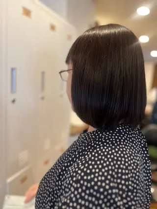 ミディアム 馬場 麻奈美のヘアスタイル