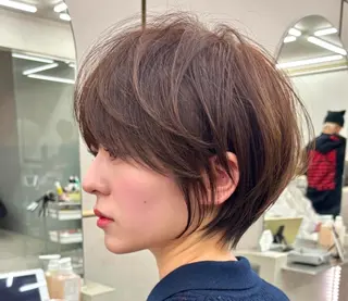 ショート 《髪質改善✖️レイヤ ー🩶》ナオヤのヘアスタイル