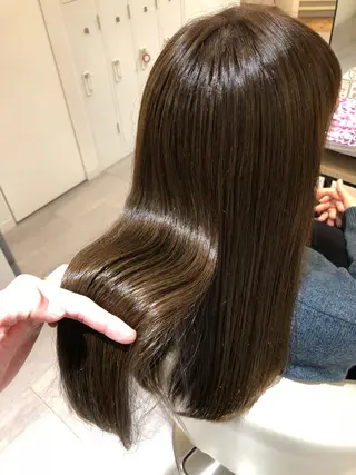 セミロング カラー 金子 富士のヘアスタイル