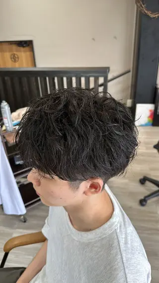 メンズ arika オケシ　リョウダイのヘアスタイル