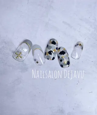 ネイル Nail salon Dejavu 🌿のネイルデザイン