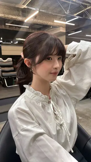 ロング 伊藤 莉奈　韓国ヘアのヘアスタイル