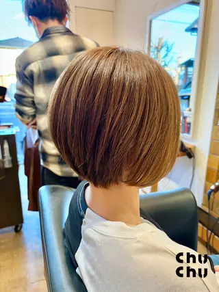 ショート カラー 秋山知穂🧸縮毛矯正 ショート新越谷南越谷のヘアスタイル