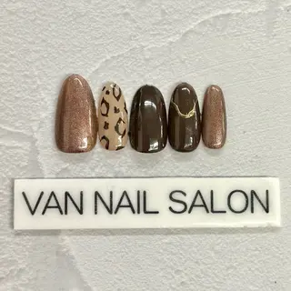 ネイル Van Nail Salonのネイルデザイン