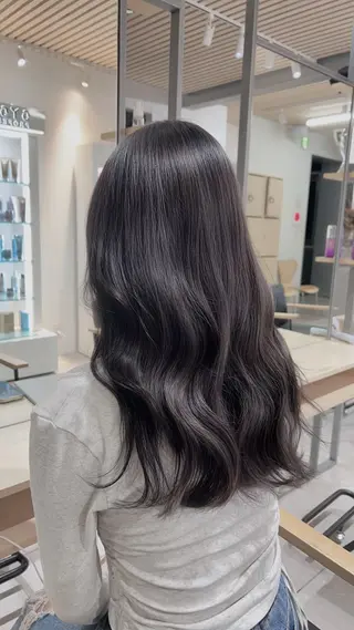 ロング カラー グレージュ♡ベージュ ♡MA/表参道のヘアスタイル