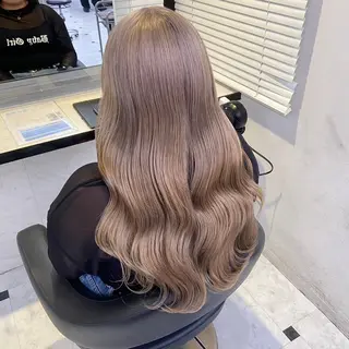 ロング カラー ヘアアレンジ 韓国レイヤー＆ピンク 艶髪🩶maikoのヘアスタイル