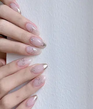 ネイル Queens みなみのネイルデザイン