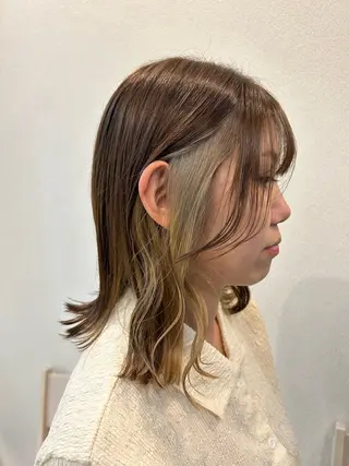 ミディアム 🦖manami 🦖のヘアスタイル