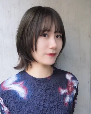 ミディアム カラー 似合わせレイヤー/ パーマヘア/高倉のヘアスタイル