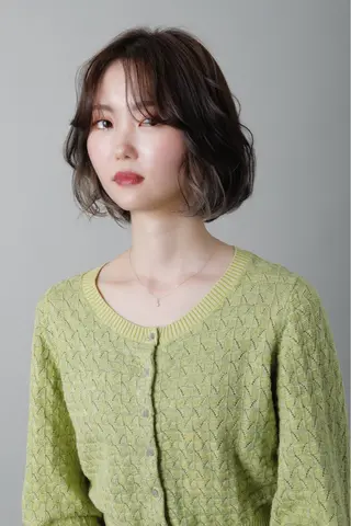ミディアム 横浜/カット モデル/琉雅🦀のヘアスタイル