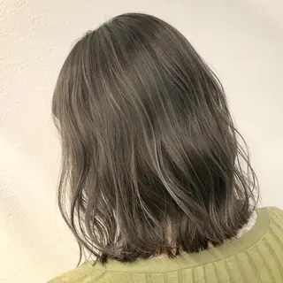 ミディアム 𝐍𝐄𝐎 𝐉𝐔𝐑𝐈のネイルデザイン
