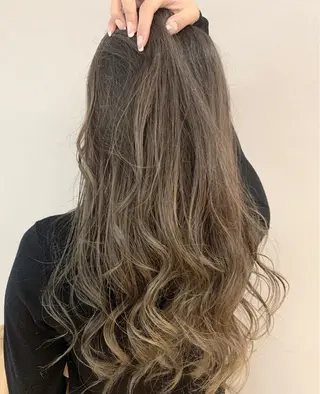 ロング カラー box mico. mutsumiのヘアスタイル