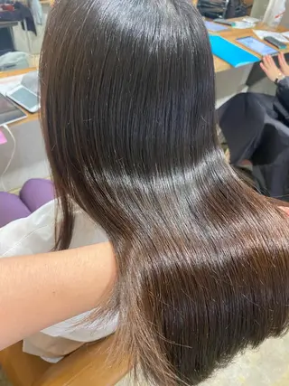 セミロング カラー 和歌山髪質改善 那須優太のヘアスタイル