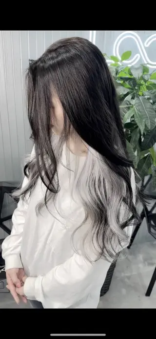 ロング カラー LOOP hairのヘアスタイル