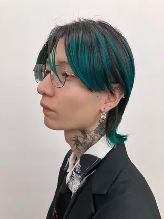 ショート カラー ムード造るハイトーン ケアブリーチ/ユウキのヘアスタイル