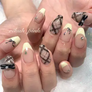 ネイル HIKA🦋 個性派スカルプネイルのネイルデザイン