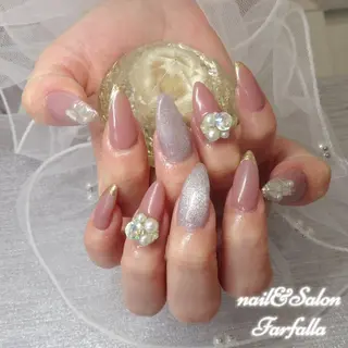 ネイル Farfalla Kieのネイルデザイン