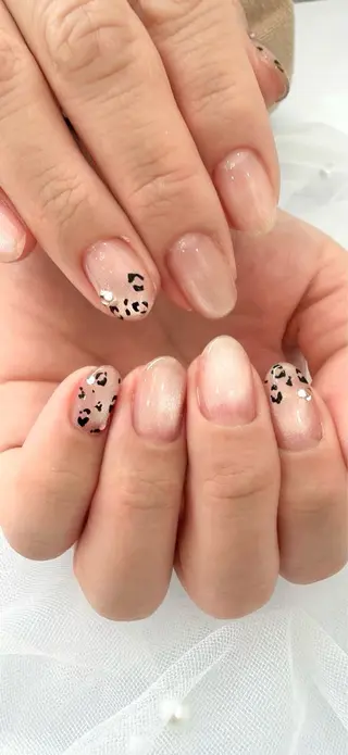 ネイル REGINA ネイルまつげエステの眉毛・アイブロウイメージ