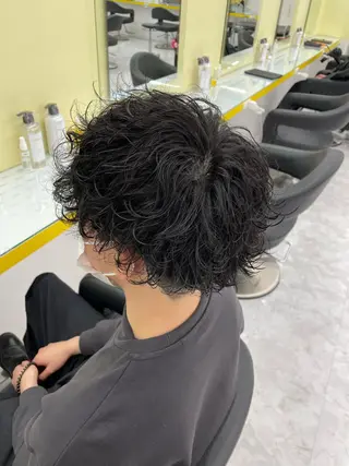 パーマ メンズ men's特化 値段以上の仕上がりにのヘアスタイル