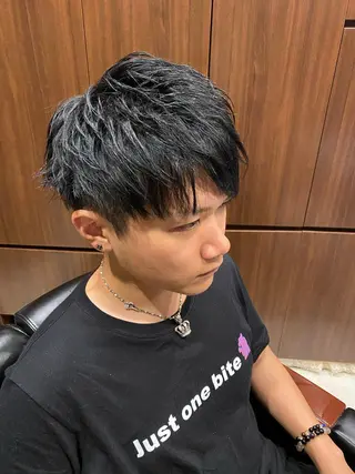 ミディアム メンズ ヒロ銀座ヘアーサロン BARBER SHOP広島本店所属・岡本 宗士のヘアスタイル