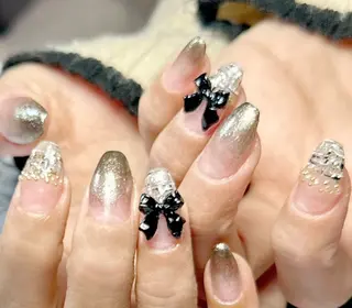 ネイル 新山 聖のネイルデザイン