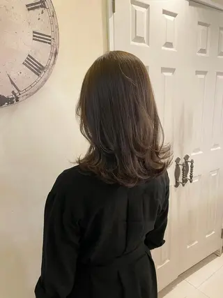 ミディアム カラー 古田 昂也のヘアスタイル