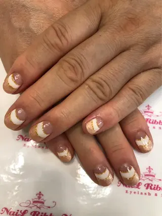 ネイル ネイルリボン 受付スタッフのネイルデザイン