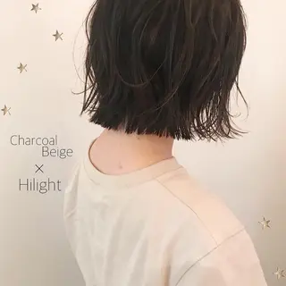 ミディアム カラー 市川 千夏のヘアスタイル