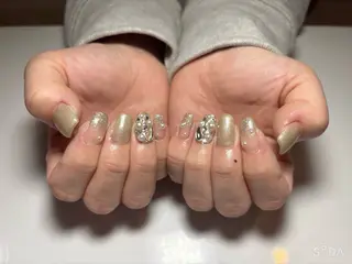 ネイル ネイル脱毛 Reeのネイルデザイン