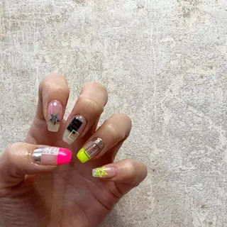 ネイル S. JEWELのネイルデザイン