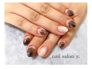 ネイル nailsalon y.のネイルデザイン