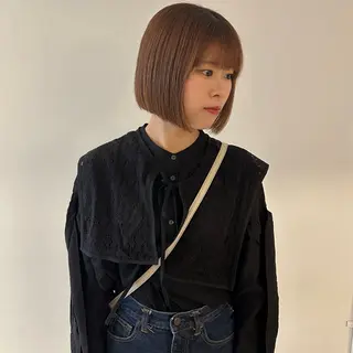 ショート カラー nonoka オリーブ/レイヤーのヘアスタイル